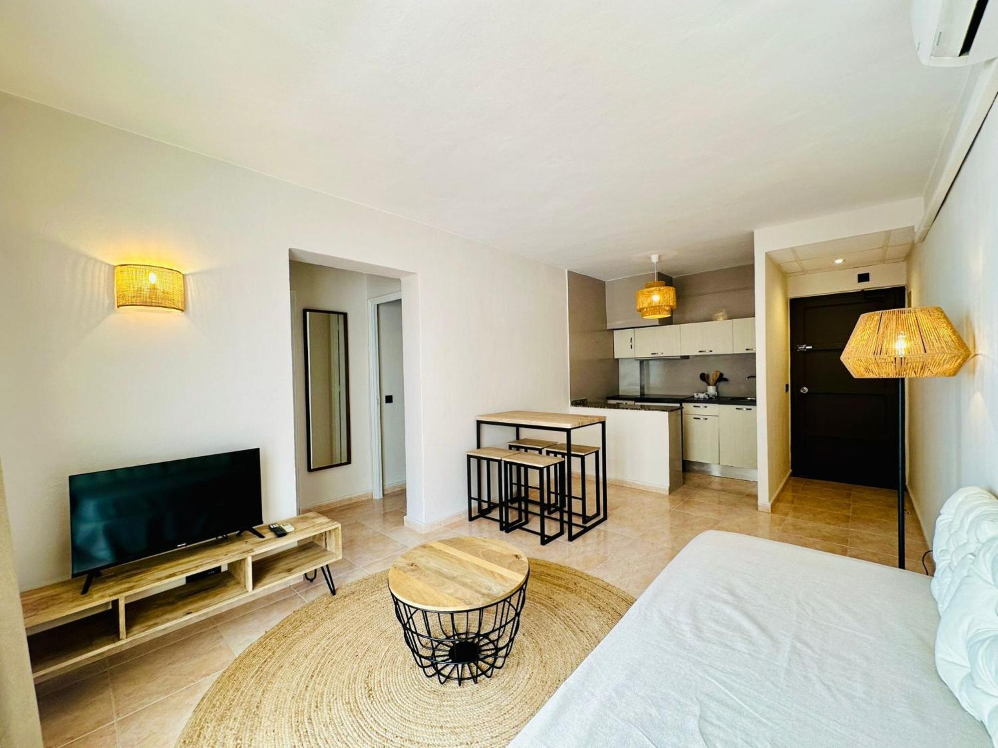 Apartamentos Ses Veles Cala Llonga  Esterno foto